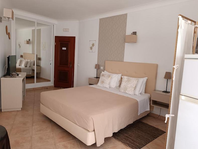 Costamar Apartment Лагос Екстериор снимка